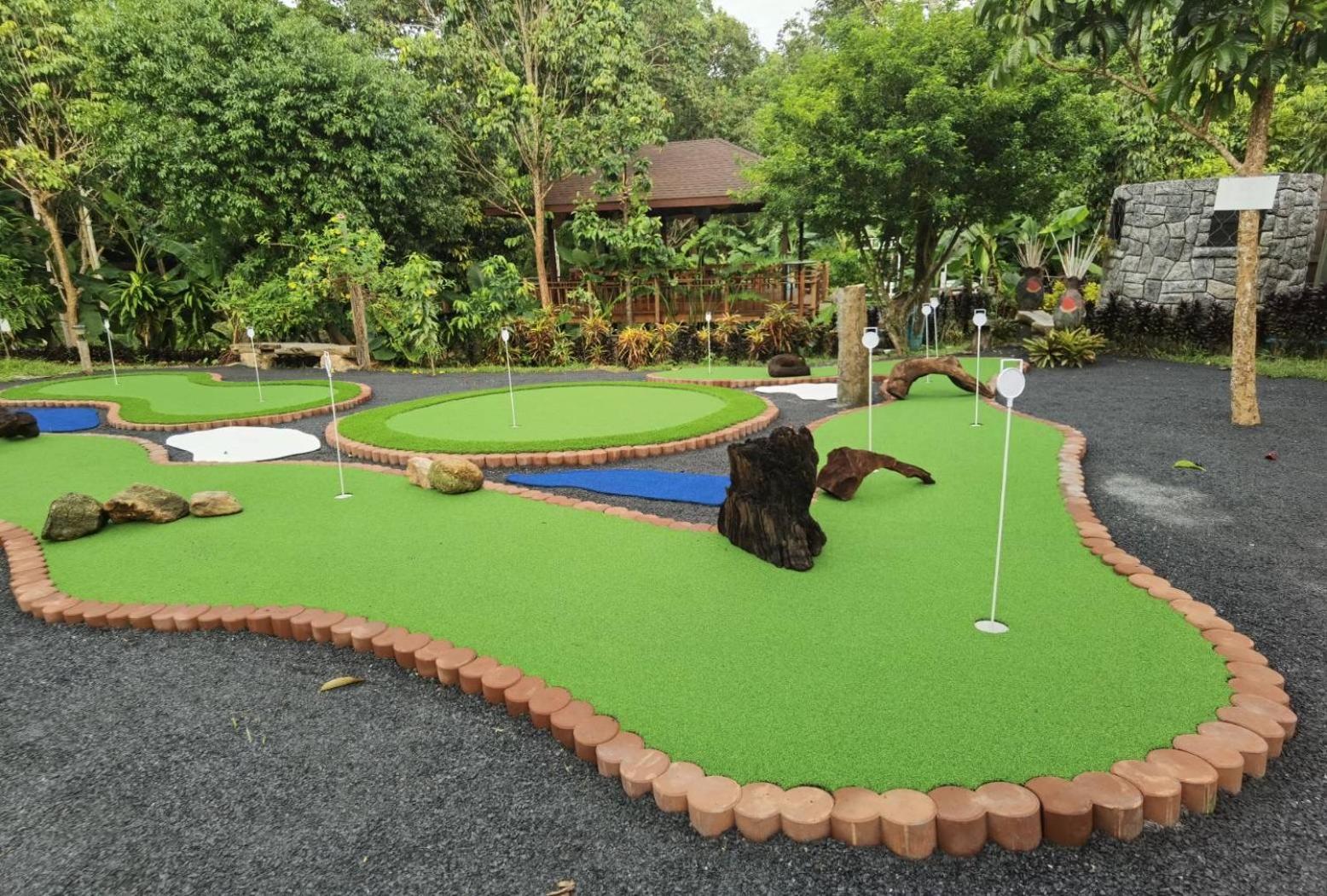 Cascade Tara Hotel Na Mueang Buitenkant foto